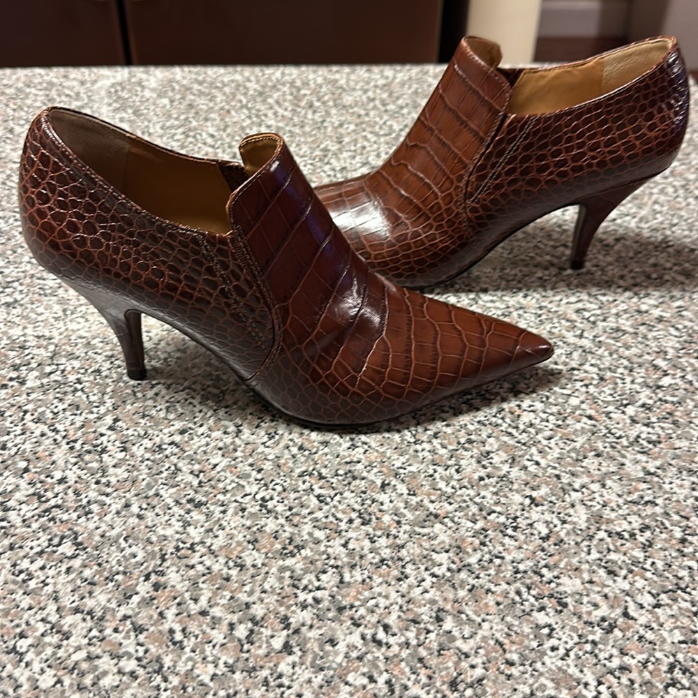 Tory Burch Georgina Croco Embossed Leather Boots 7 1/2 - Picture 5 of 17